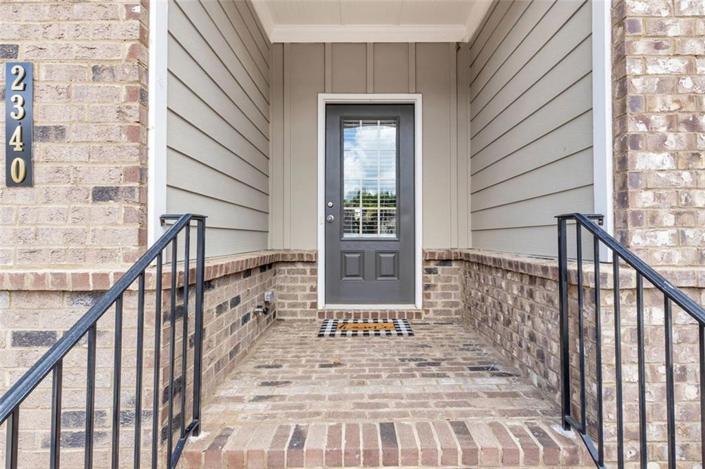 2340 Manor Pointe Drive