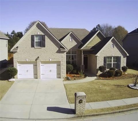 Homes For Sale - 516 Georgia Circle<br/> Loganville, GA 30052