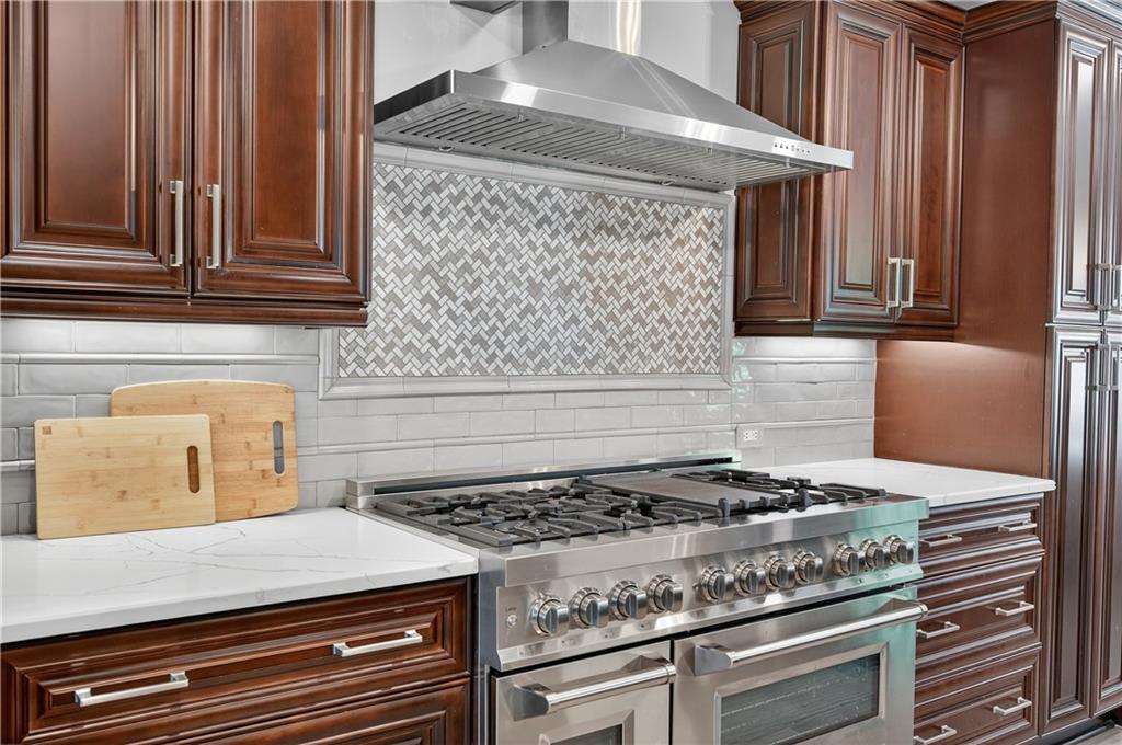 GREENWAY COUNTRY CLUB ESTATES - Residential