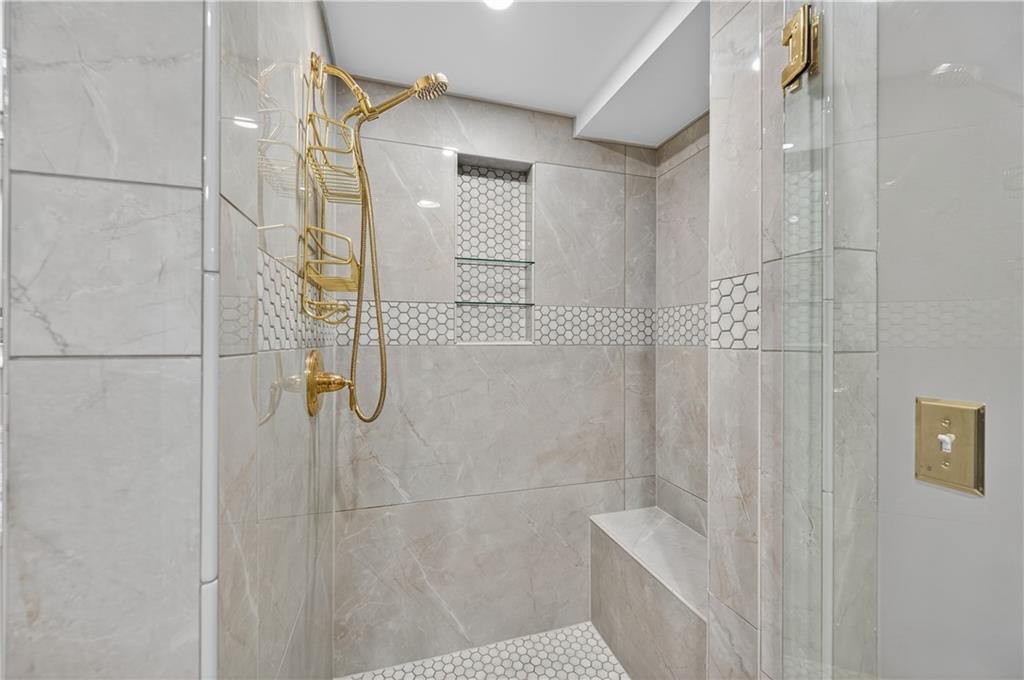 GREENWAY COUNTRY CLUB ESTATES - Residential