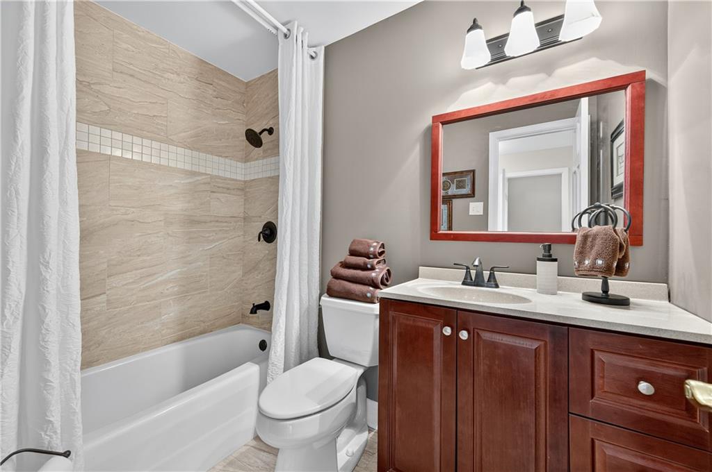 GREENWAY COUNTRY CLUB ESTATES - Residential