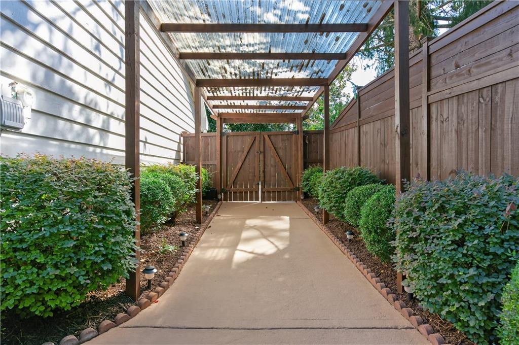 GREENWAY COUNTRY CLUB ESTATES - Residential