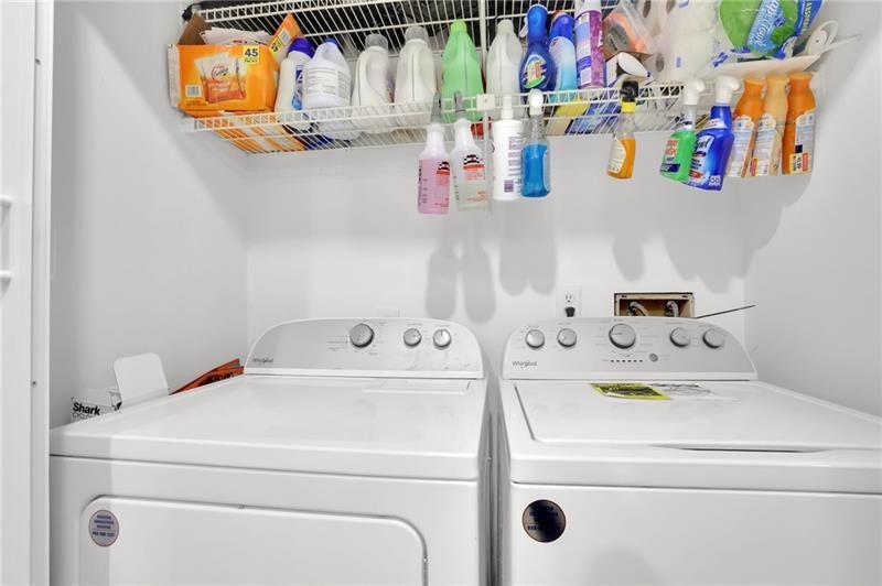 Roswell Pointe - Residential