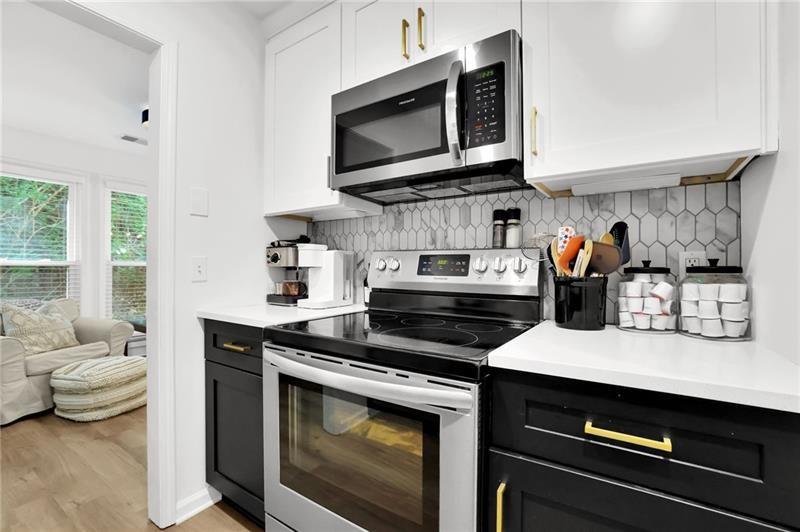 3113 Lake Pointe Circle