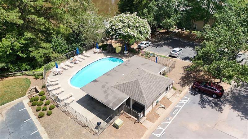 Roswell Pointe - Residential