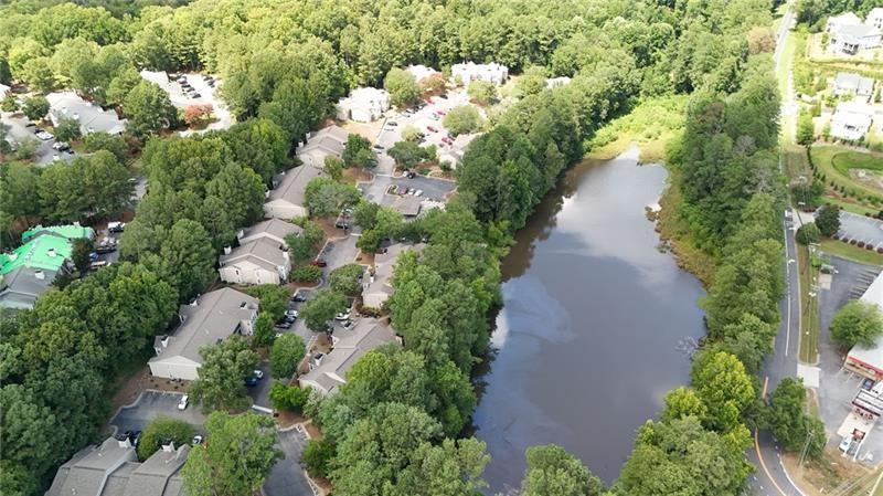 Roswell Pointe - Residential