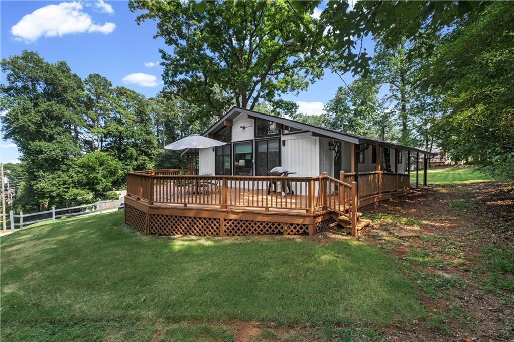2455 Hawk Creek Trail