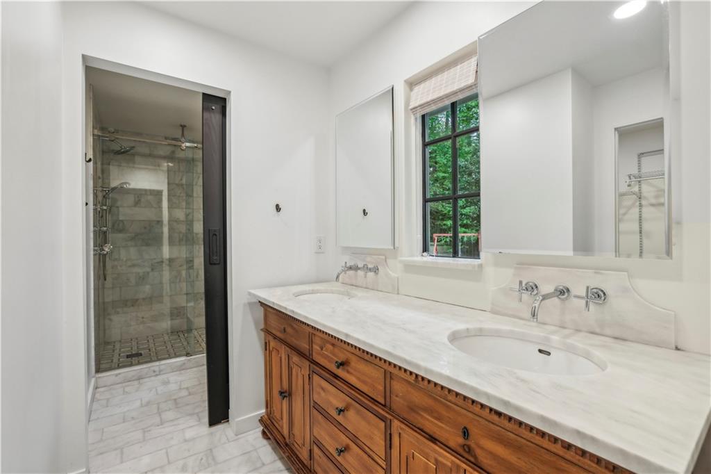 11540 Northgate Way, Roswell, Georgia image 31