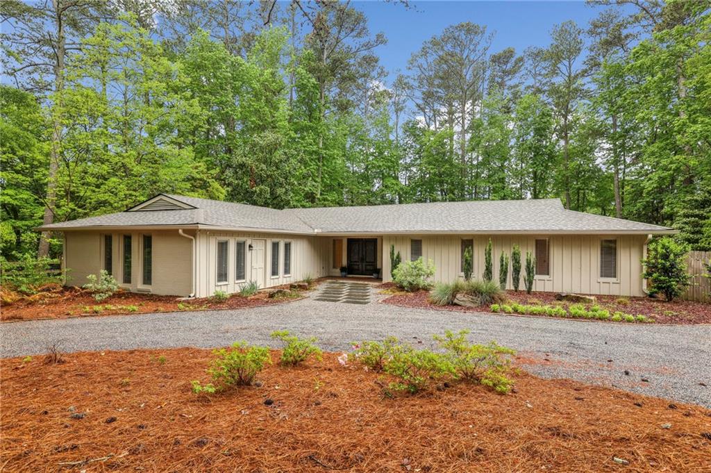 11540 Northgate Way, Roswell, Georgia image 1