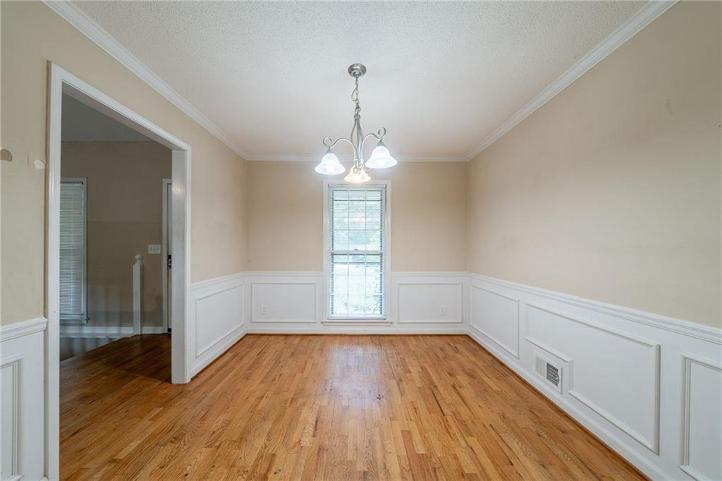 5310 Arrowind Road, Lilburn, Georgia image 8