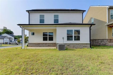 A home in Hoschton