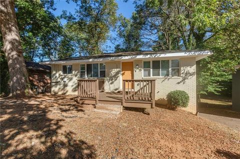 1341 Pine Avenue Atlanta GA 30344