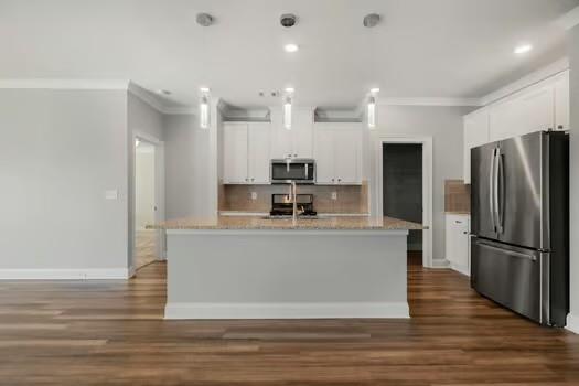 514 Windy Ridge Court