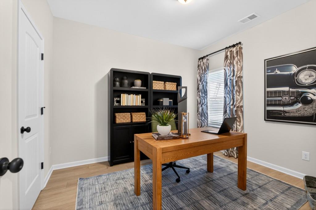 107 Meadowview Court