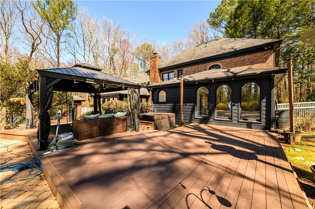 1435 Jay Court