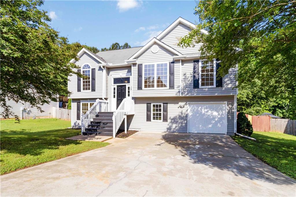 7186 Raintree Loop, Jonesboro, Georgia image 1