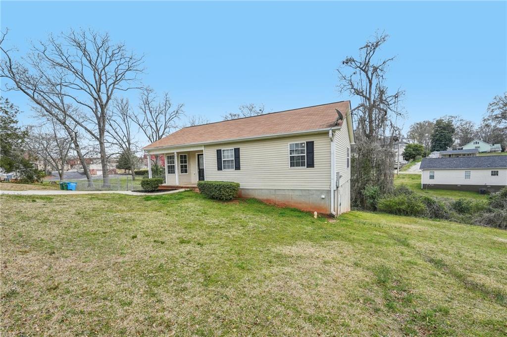 145 Atlanta Avenue, Commerce, Georgia image 4
