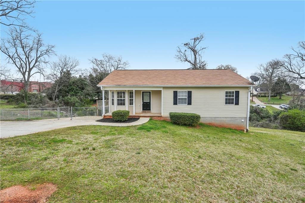 145 Atlanta Avenue, Commerce, Georgia image 1