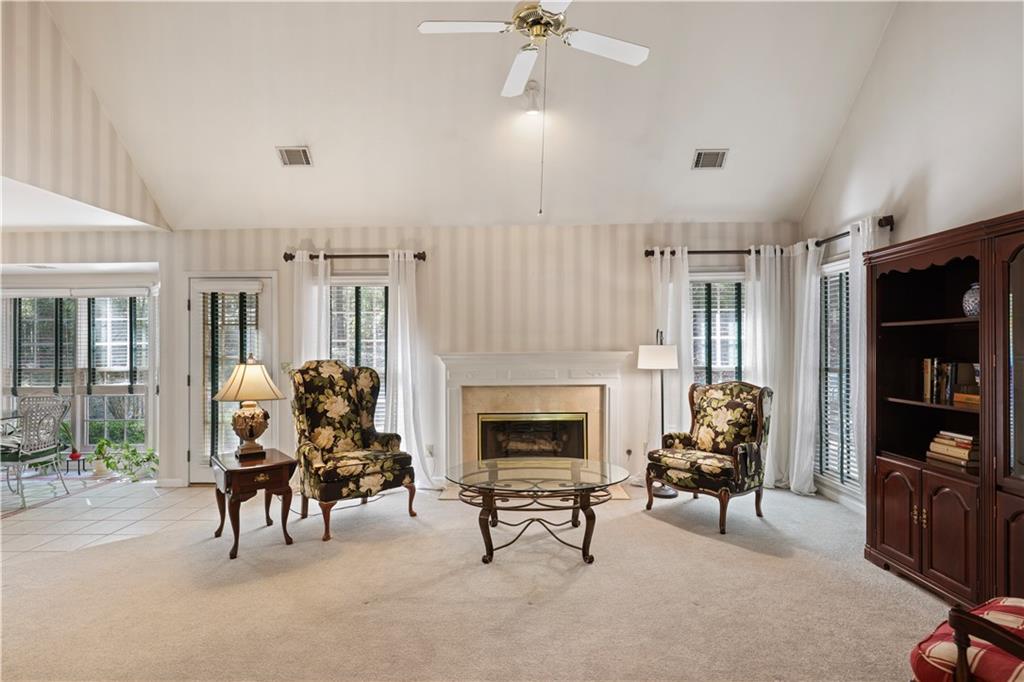 Lee's Crossing - Residential