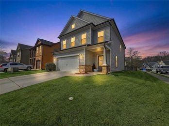 Single Family Residence at 7281 Silk Tree Pointe