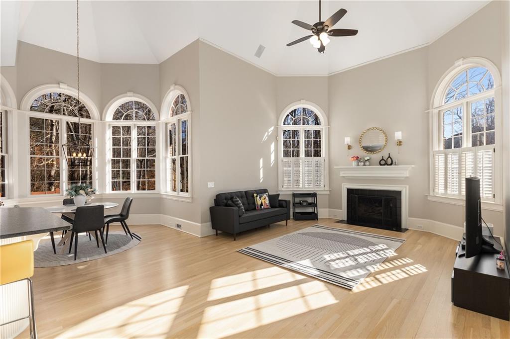 715 Newport Hollow, Alpharetta, Georgia image 16
