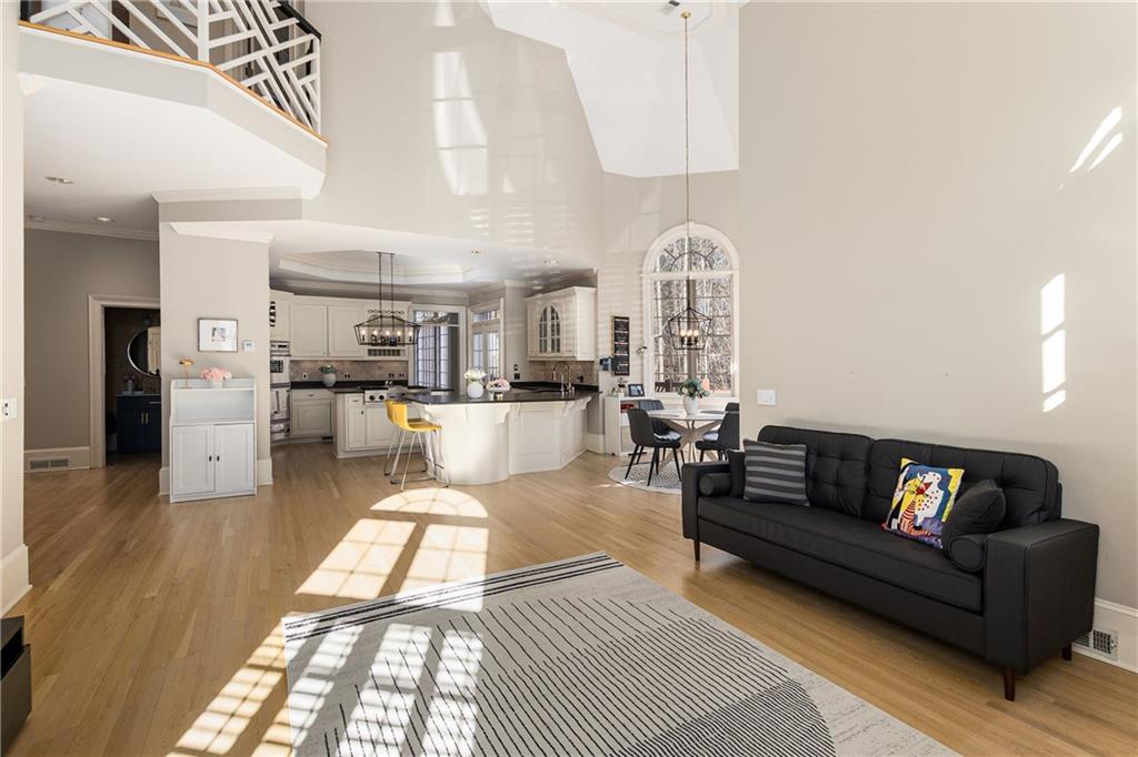 715 Newport Hollow, Alpharetta, Georgia image 18