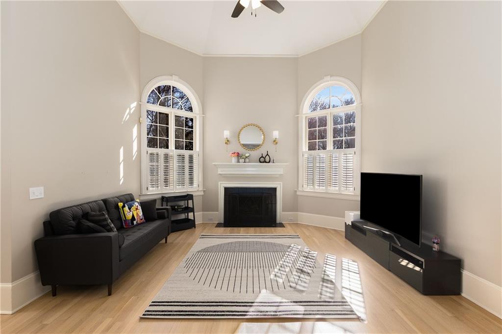 715 Newport Hollow, Alpharetta, Georgia image 17