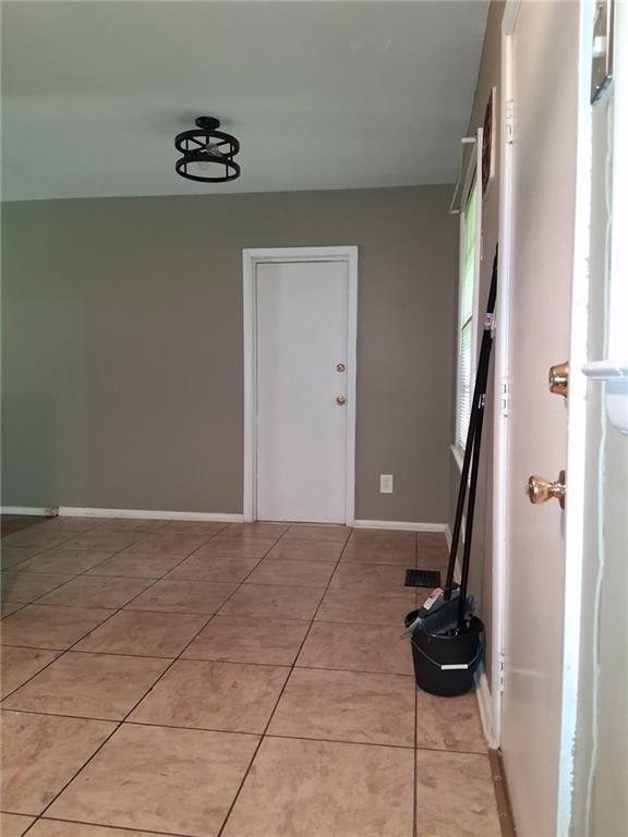 633 Currie Drive