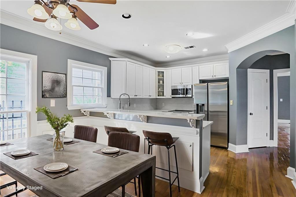 484 Martin Street SE