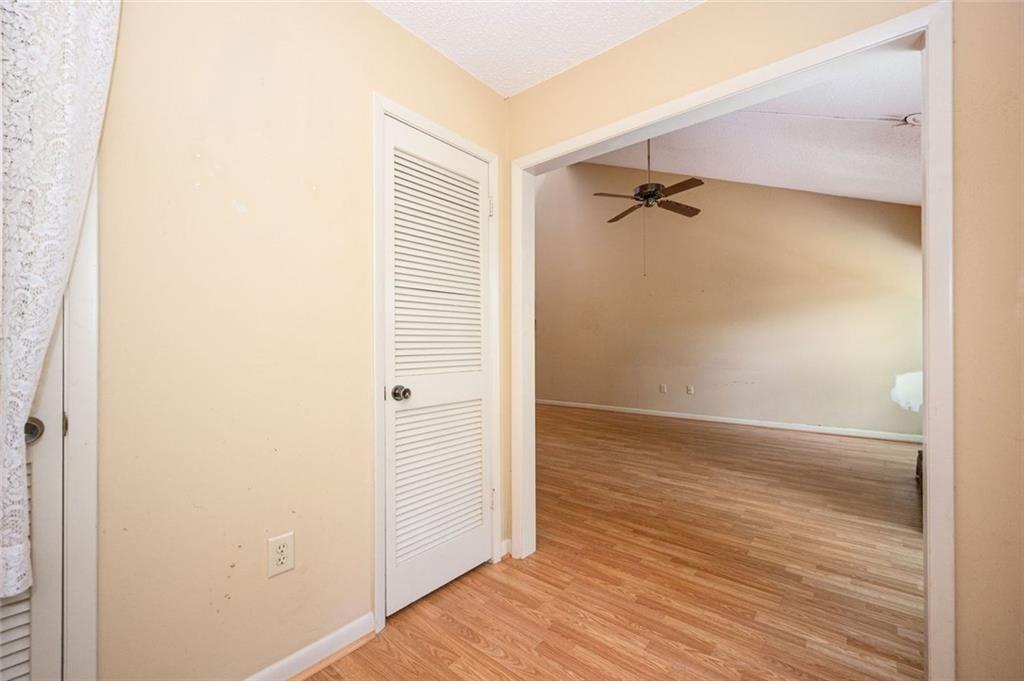 805 Serramonte Drive