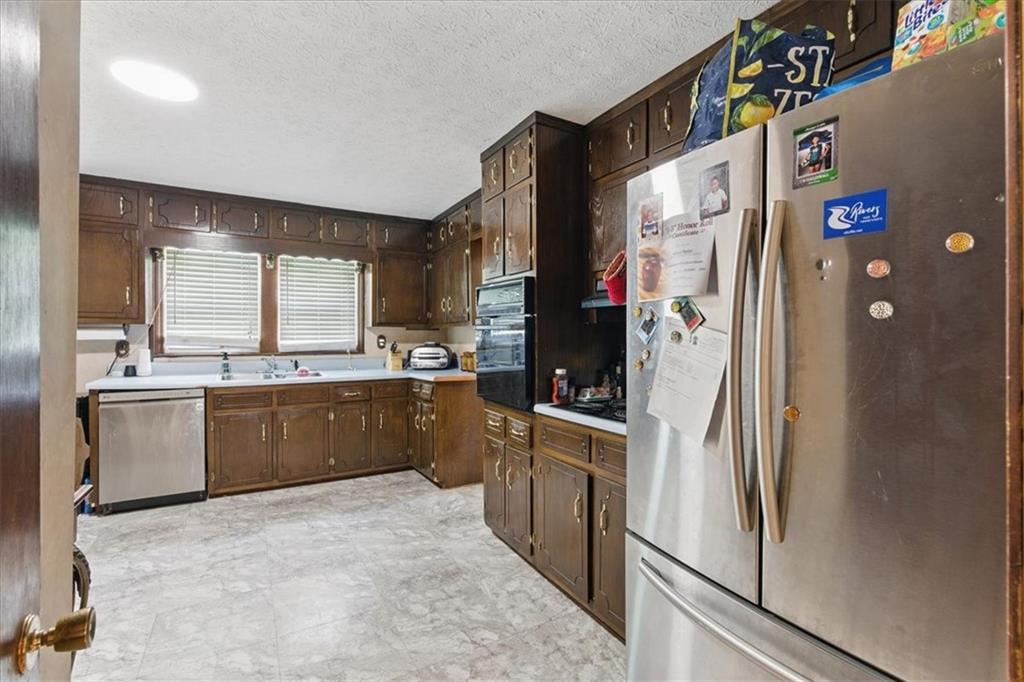 8136 Connally Drive, Douglasville, Georgia image 15