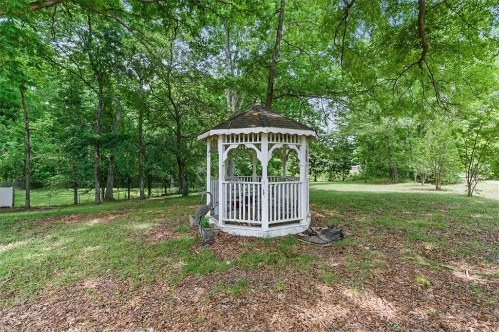 8136 Connally Drive, Douglasville, Georgia image 32