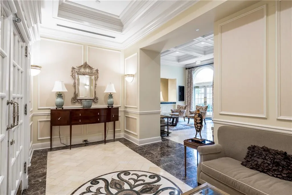 Atlanta, Georgia 30309, United States, 2 Bedrooms Bedrooms, ,2 BathroomsBathrooms,Residential,Pending,83456