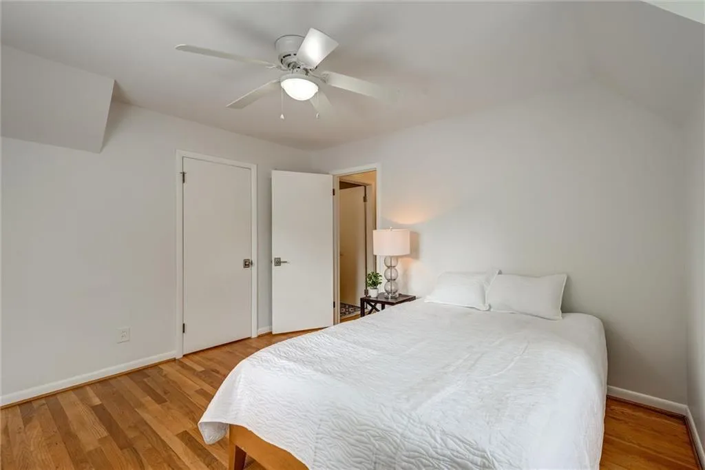 Decatur, Georgia 30033, United States, 3 Bedrooms Bedrooms, ,2 BathroomsBathrooms,Residential,Active,198757