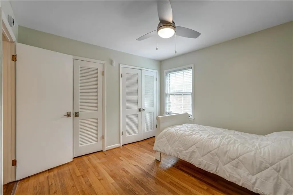 Decatur, Georgia 30033, United States, 3 Bedrooms Bedrooms, ,2 BathroomsBathrooms,Residential,Active,198757