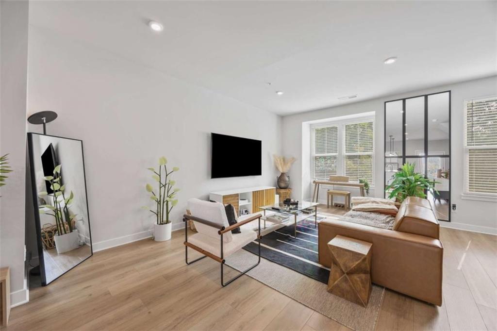 125 Climbing Ivy Circle