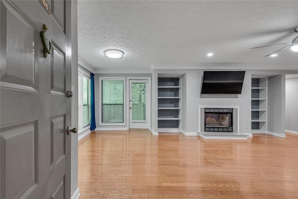 1015 Dunbar Drive