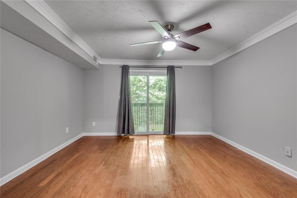 1015 Dunbar Drive, Dunwoody, Georgia image 22