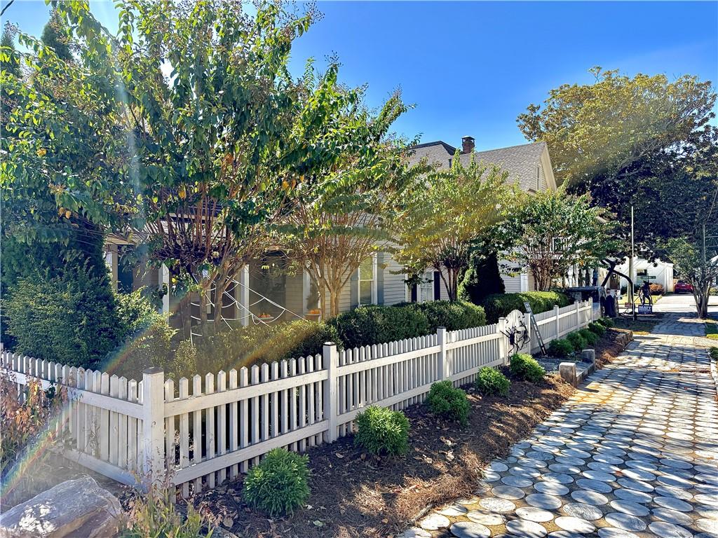 29 Sessions Street NW