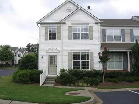 Townhouse For Sale - 1035 Prestwyck Court<br/> Alpharetta, GA 30004