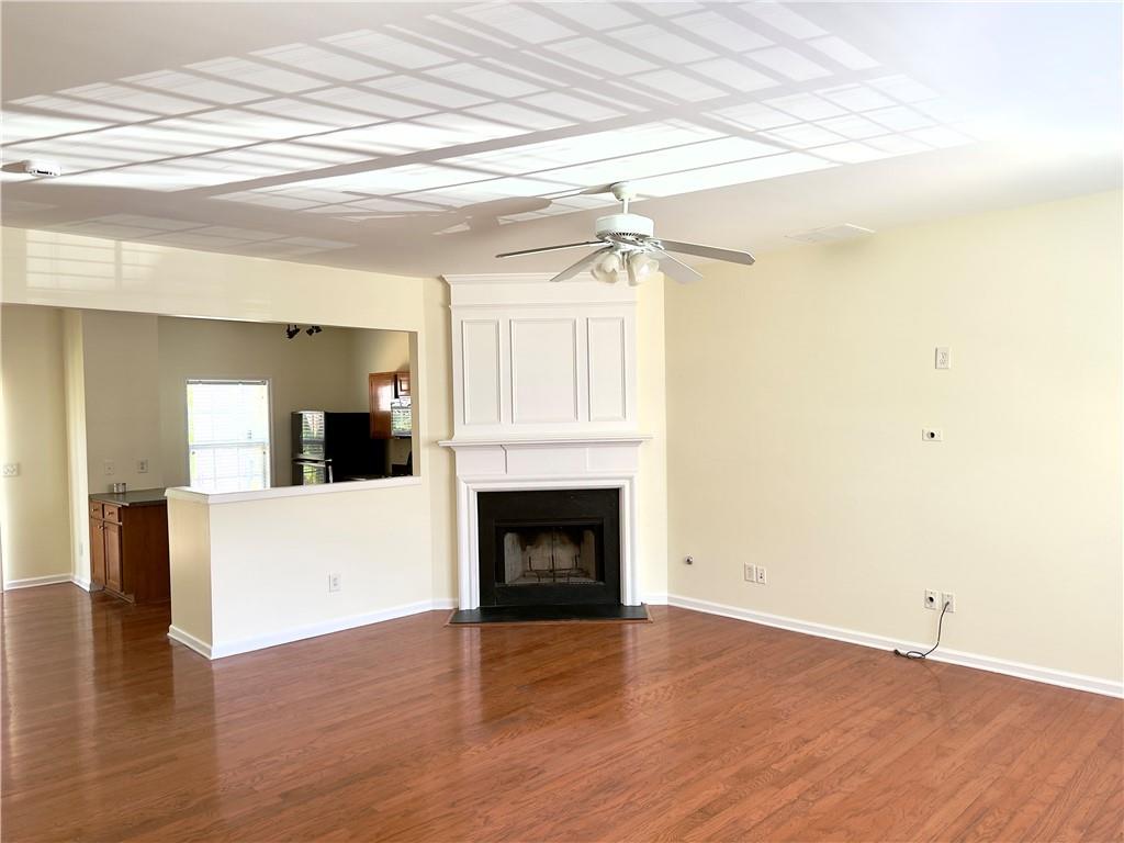 Whittington Townhome - Residential