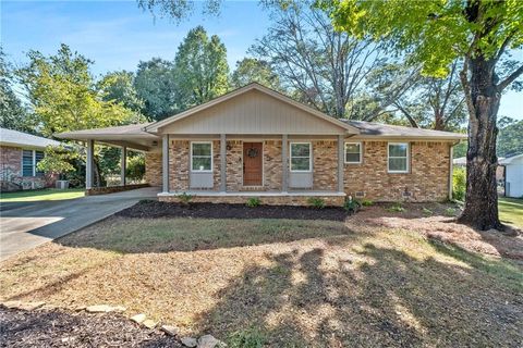 2964 Nursery Road SE Smyrna GA 30082