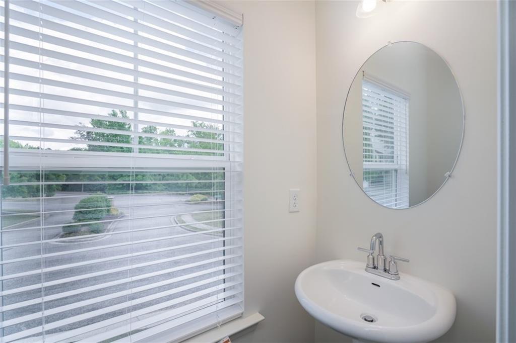886 Society Circle Cir, Atlanta, Georgia image 10