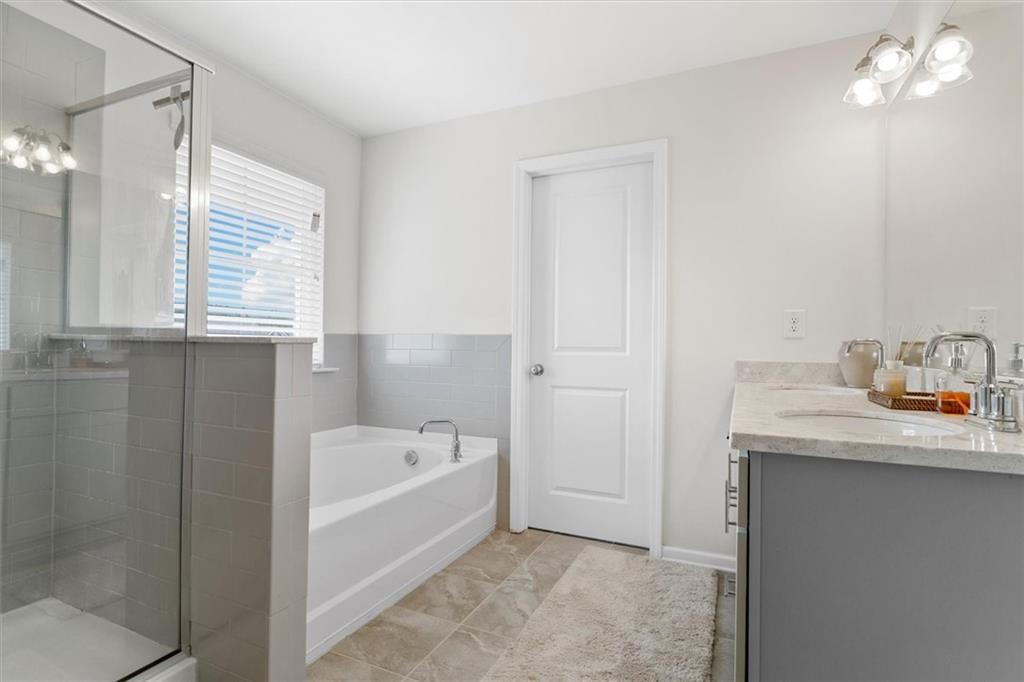 886 Society Circle Cir, Atlanta, Georgia image 7