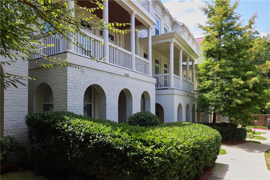 1928 Morrison Drive