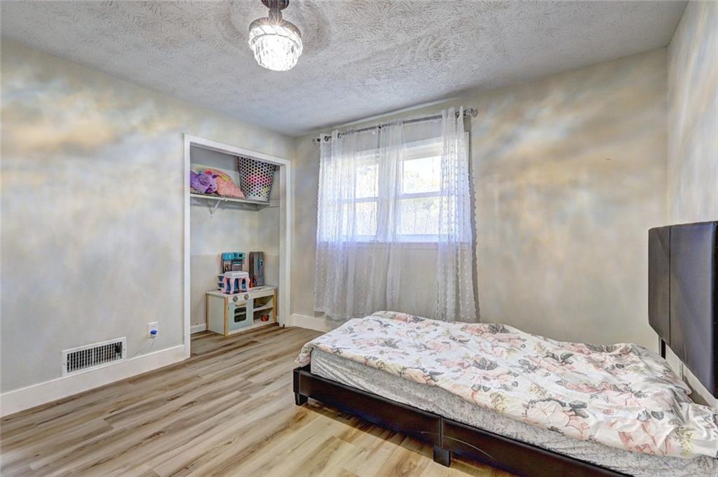 Mountain Crk Farm - Residential