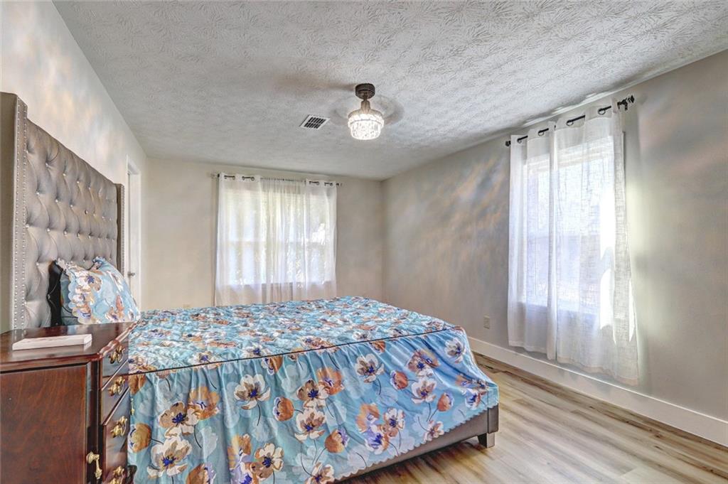 Mountain Crk Farm - Residential