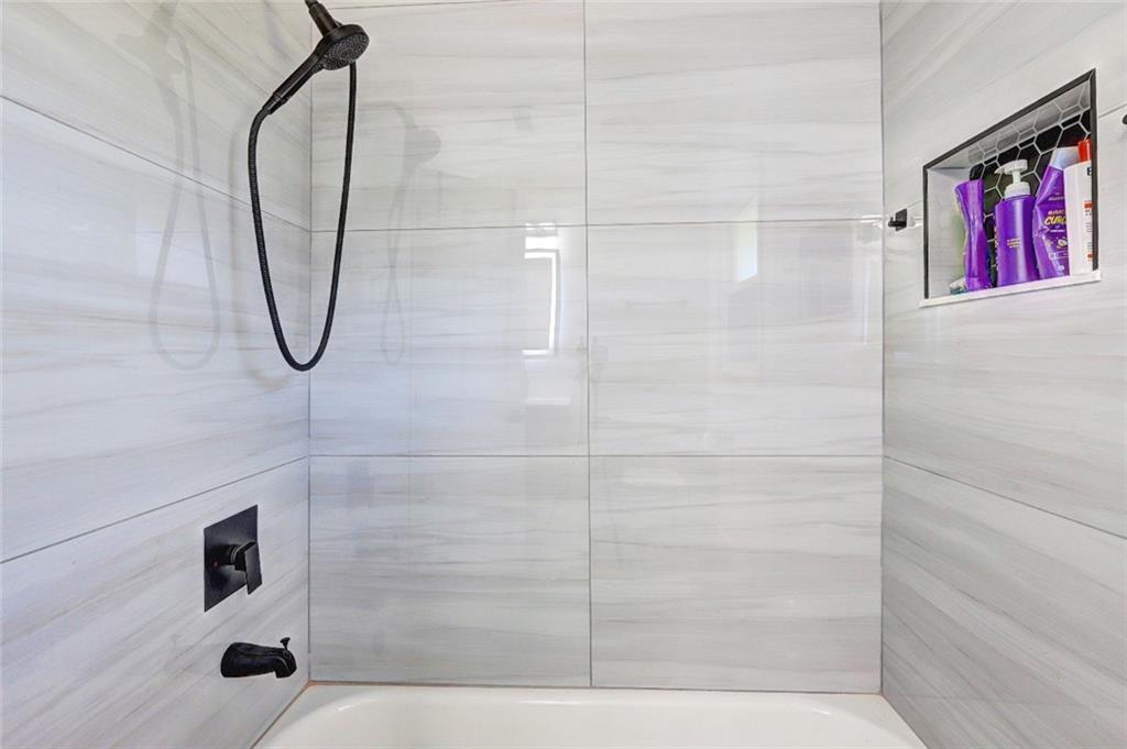 Mountain Crk Farm - Residential