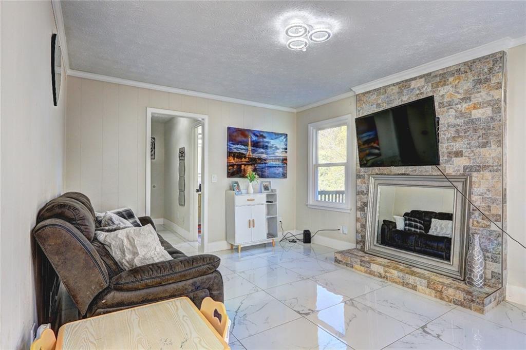 Mountain Crk Farm - Residential