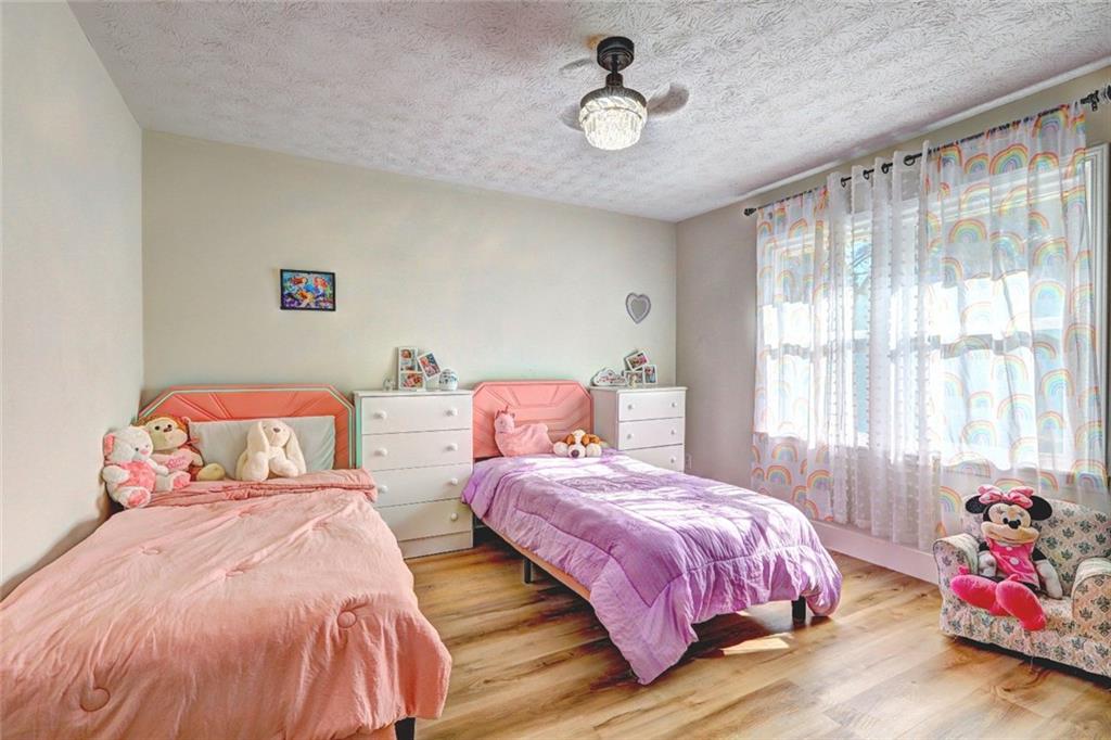 Mountain Crk Farm - Residential